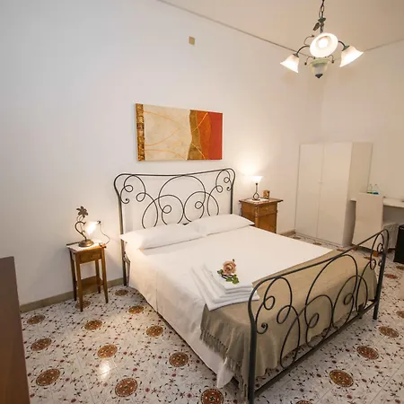 Konukevi Il Muro Vecchio 4*