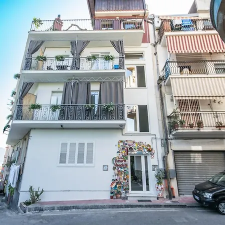 Konukevi Il Muro Vecchio 3*